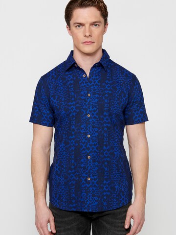 Slim fit Camicia di KOROSHI in blu: frontale