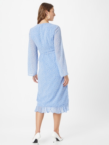 Robe NA-KD en bleu