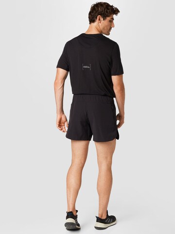 ADIDAS SPORTSWEAR Regular Sportshorts in Schwarz