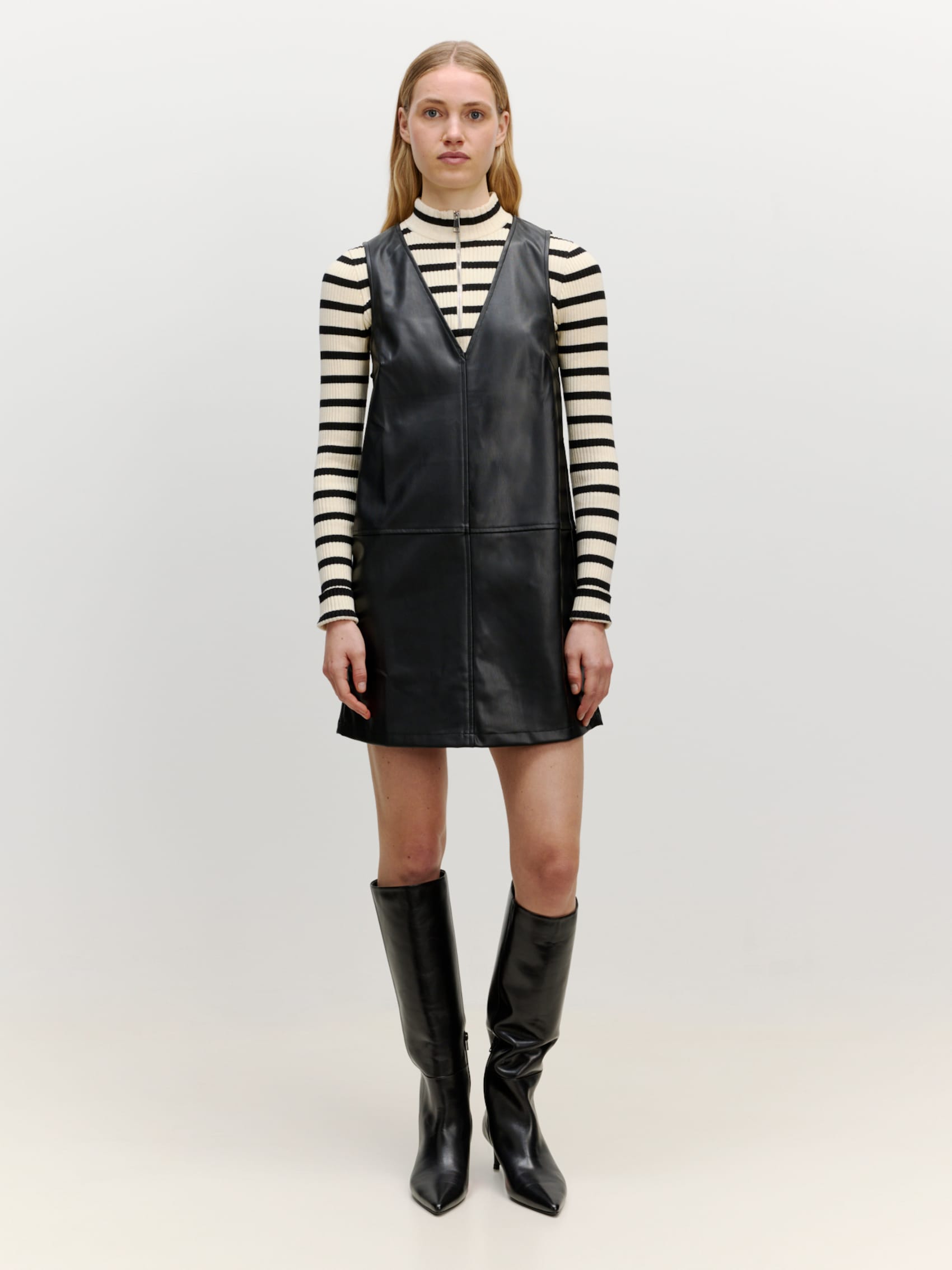 Robe 'Xristina'