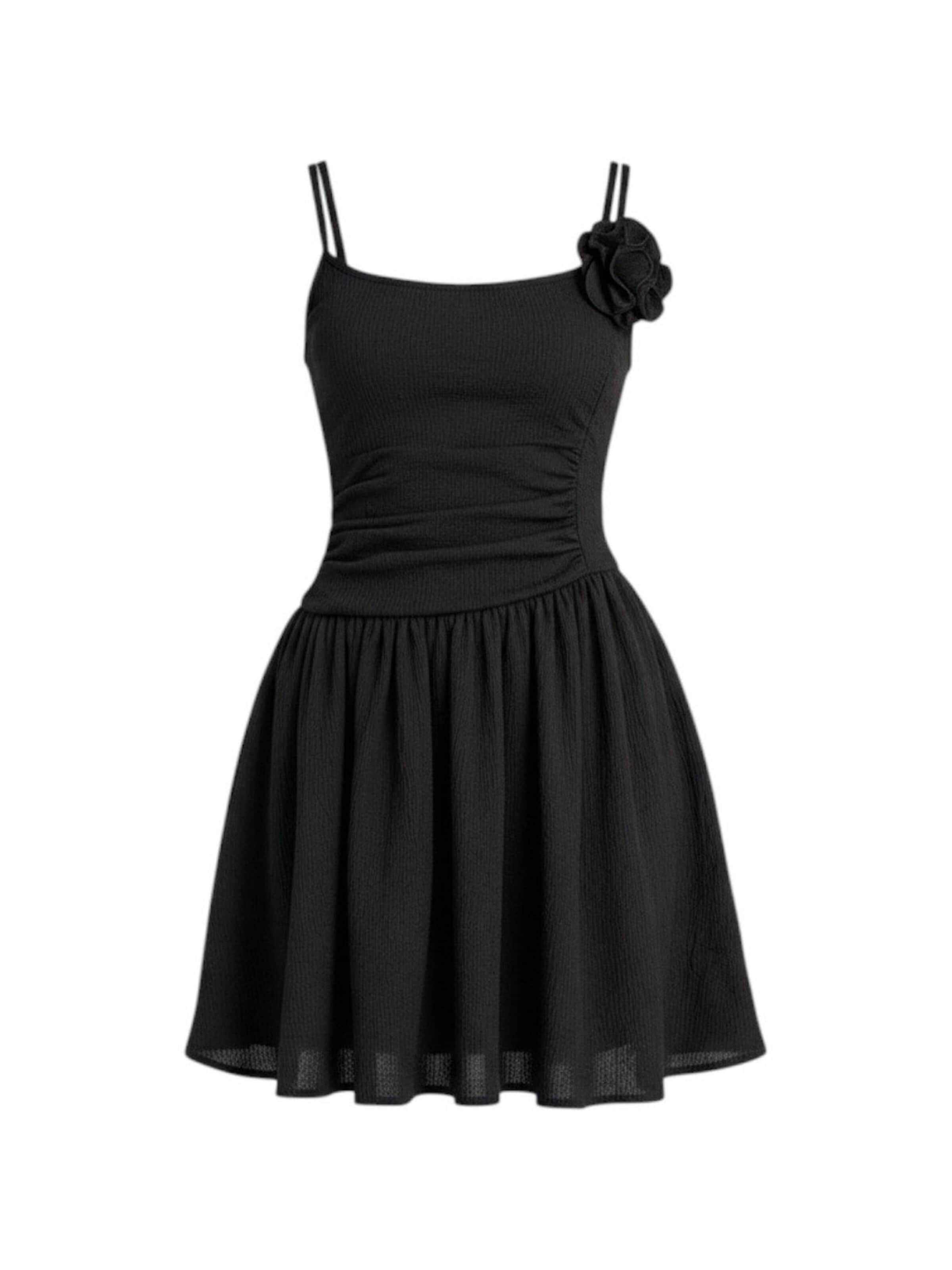 Ocoza Dress in Black: front