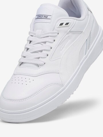 PUMA Platform trainers 'Doublecourt' in White