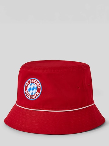 FC BAYERN MÜNCHEN Hat in Red: front