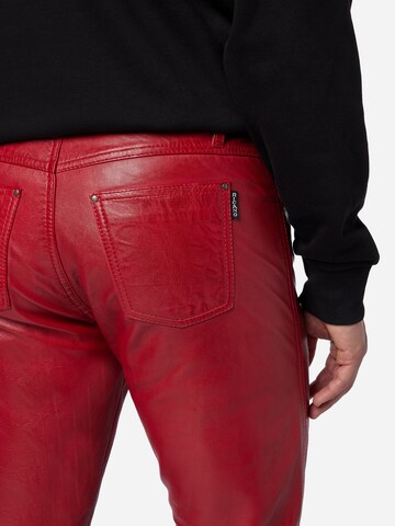 Coupe slim Pantalon RICANO en rouge