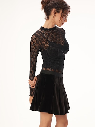 yoligex Top‌‌‌ in Schwarz