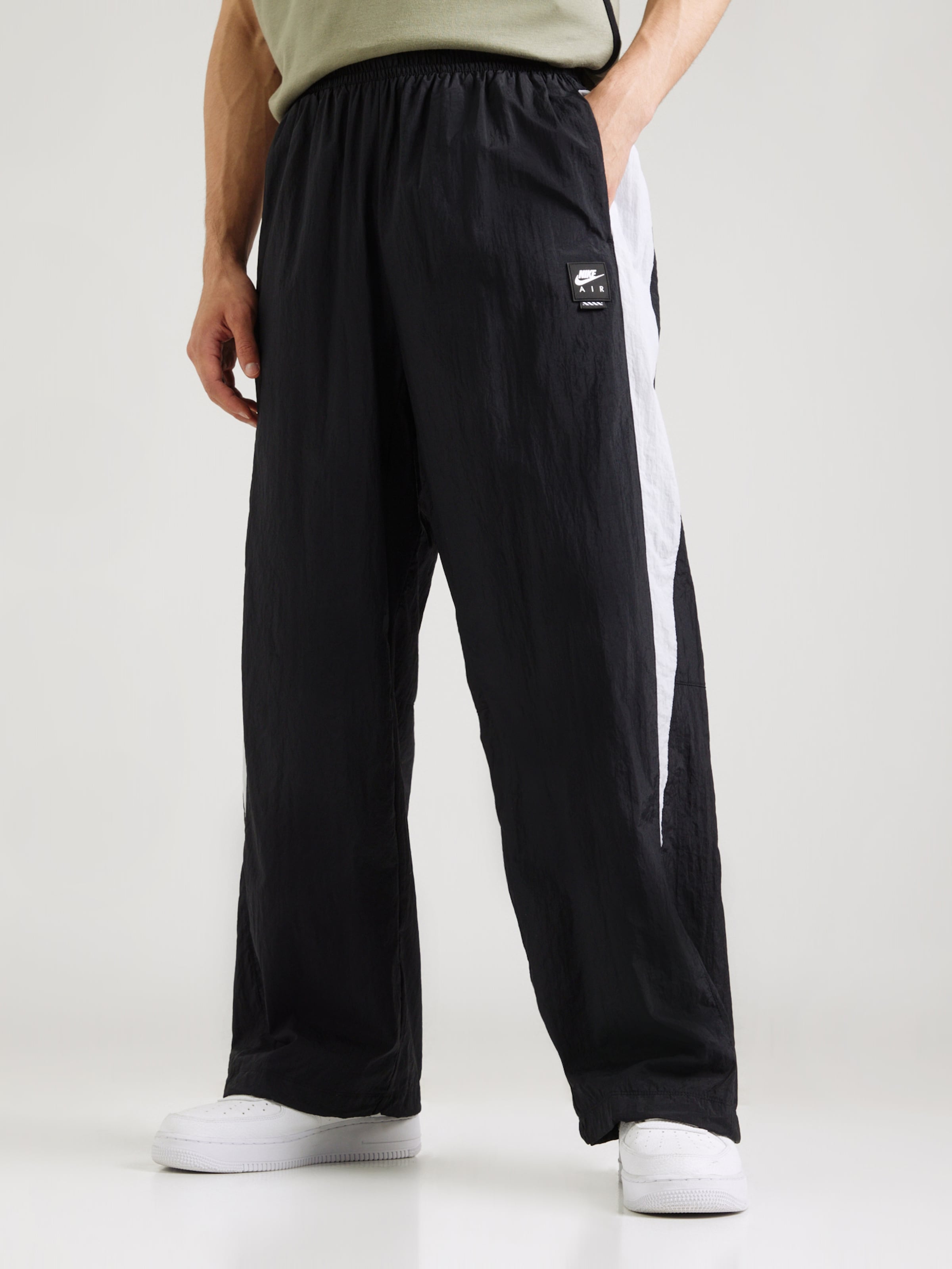 nike loose fit track pants