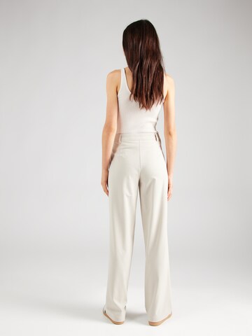 Tally Weijl Regular Pants in Beige