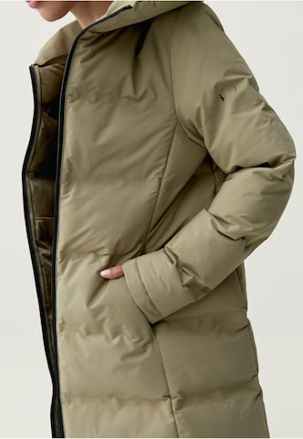 Manteau d’hiver Born Living Yoga en beige