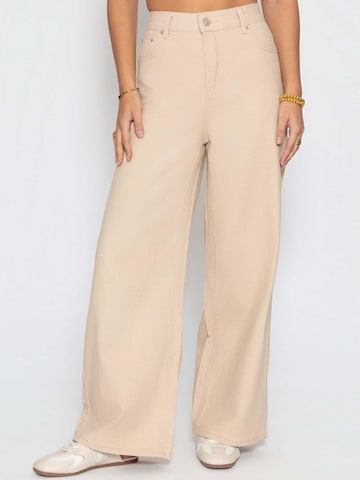 SASSYCLASSY Loosefit Hose‌‌‌ in Beige