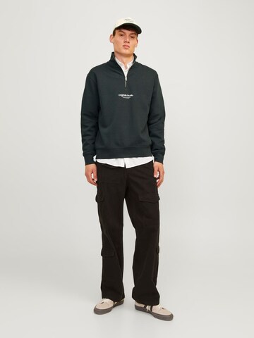 JACK & JONES Sweatshirt 'JORVesterbro ' in Groen