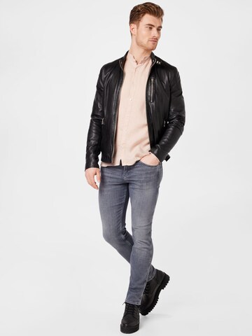 HUGO Red Slim fit Overhemd 'Elvorini' in Roze