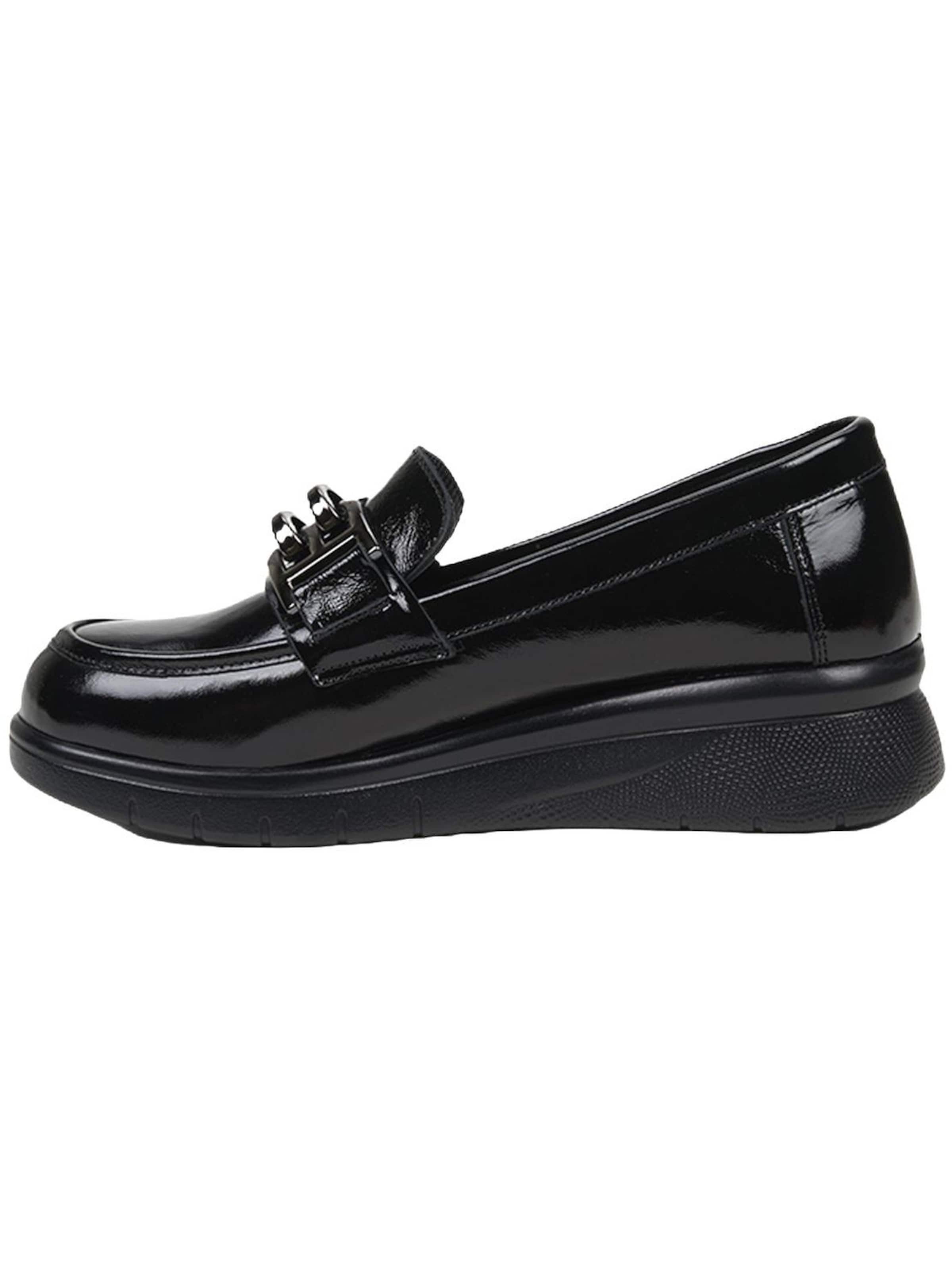 Desa Classic Flats 'Slipper' in Black