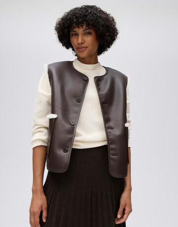 OPUS Vest in Beige: front