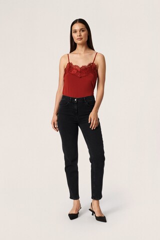 SOAKED IN LUXURY Top 'Clara' in Rood