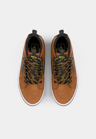 VANS Korkeavartiset tennarit 'Sk8-Hi' värissä ruskea