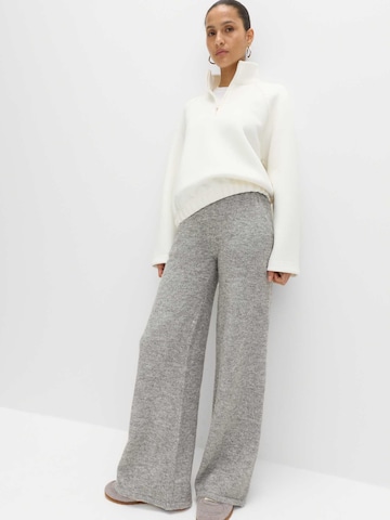 Marks & Spencer Wide leg Trousers in Grey