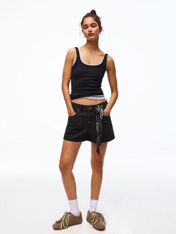 Bershka Regular Jeans in Zwart