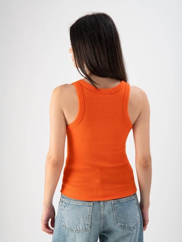 MND Topp 'Orange' i orange