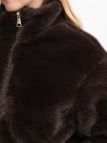 Bombers - Chaqueta de invierno 'SORELLA WOMEN' en marrón