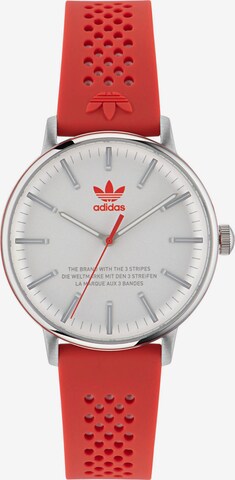 ADIDAS ORIGINALS Analogt ur i sølv: forside