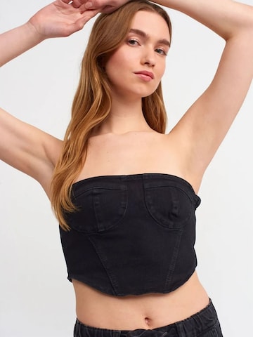 Dilvin Top in Black