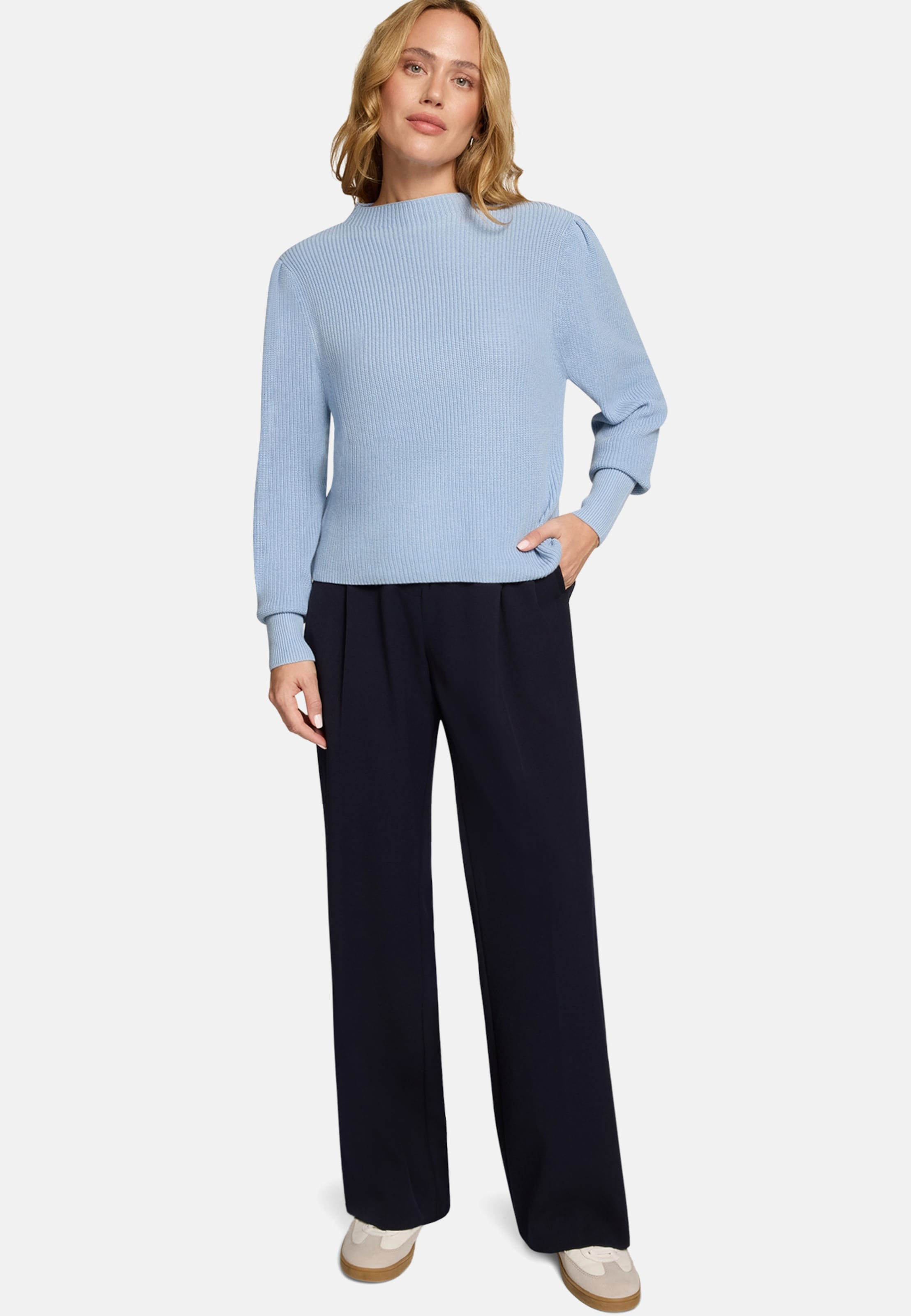 Pullover di zero in blu