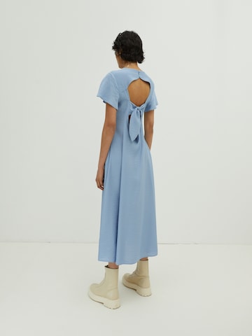 Robe 'Marlen' EDITED en bleu