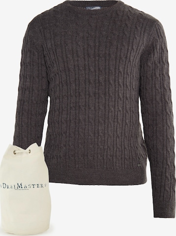 DreiMaster Vintage Sweater in Grey: front