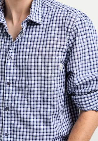 Pepe Jeans - Ajuste regular Camisa 'Reddith' en azul