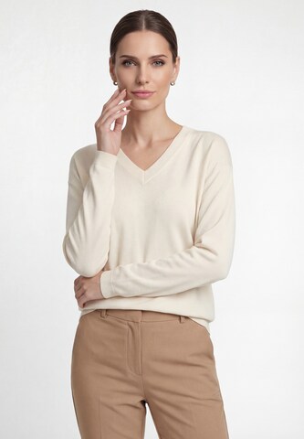 Usha Trui 'Casual' in Wit: voorkant