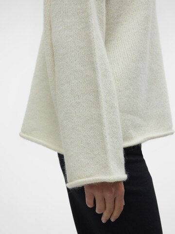 Pullover 'NOELLE' di VERO MODA in beige