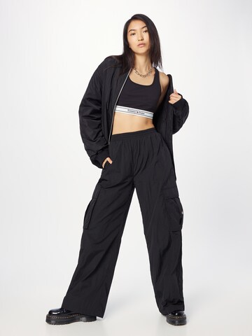 Tommy Jeans Wide leg Cargo Pants 'Claire' in Black
