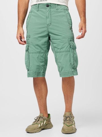 CAMP DAVID Regular Cargo Pants in Green: front