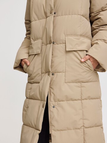 Fransa - Abrigo de invierno 'Maise Ja 1 ' en beige