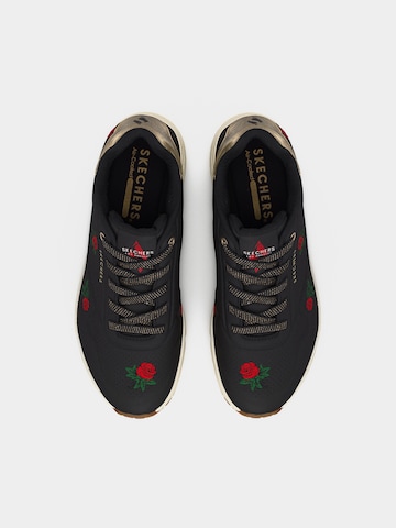 SKECHERS Низкие кроссовки 'UNO - CHAMPAGNE & ROSES' в Черный