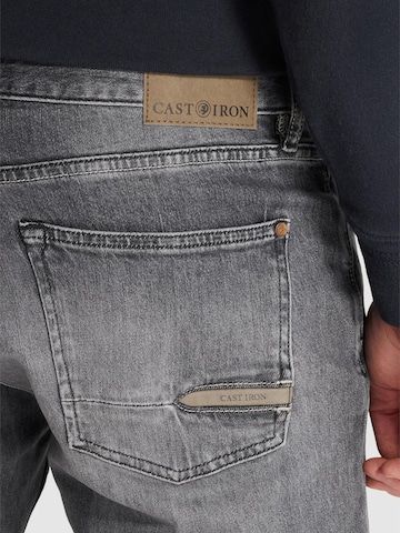 CAST IRON Regular Jeans 'Valver regular fit jeans' i grå