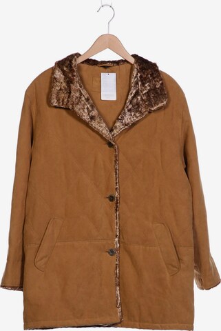 Velvet by Graham & Spencer Jacket & Coat in XL in Beige: front