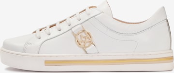 Kazar Sneakers in White: front