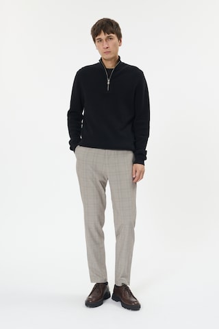 Matinique Slim fit Pants 'Liam' in Beige