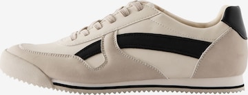 Next Низкие кроссовки в Бежевый: спереди