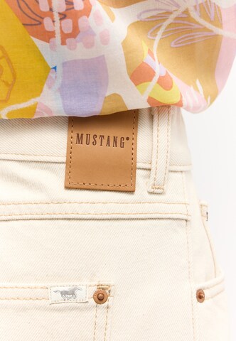 MUSTANG Loose fit Jeans 'Ava' in Beige