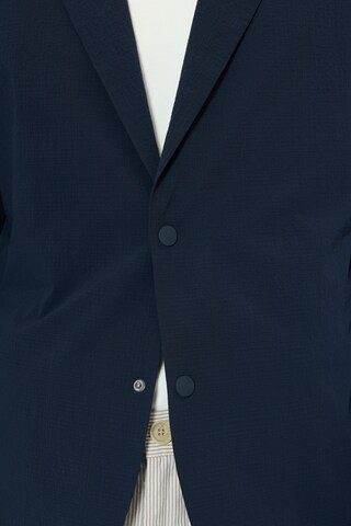 Matinique Regular fit Colbert 'MAcharles' in Blauw