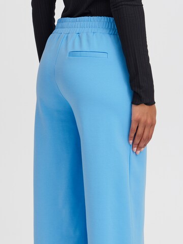 ICHI - Pierna ancha Pantalón plisado 'KATE' en azul