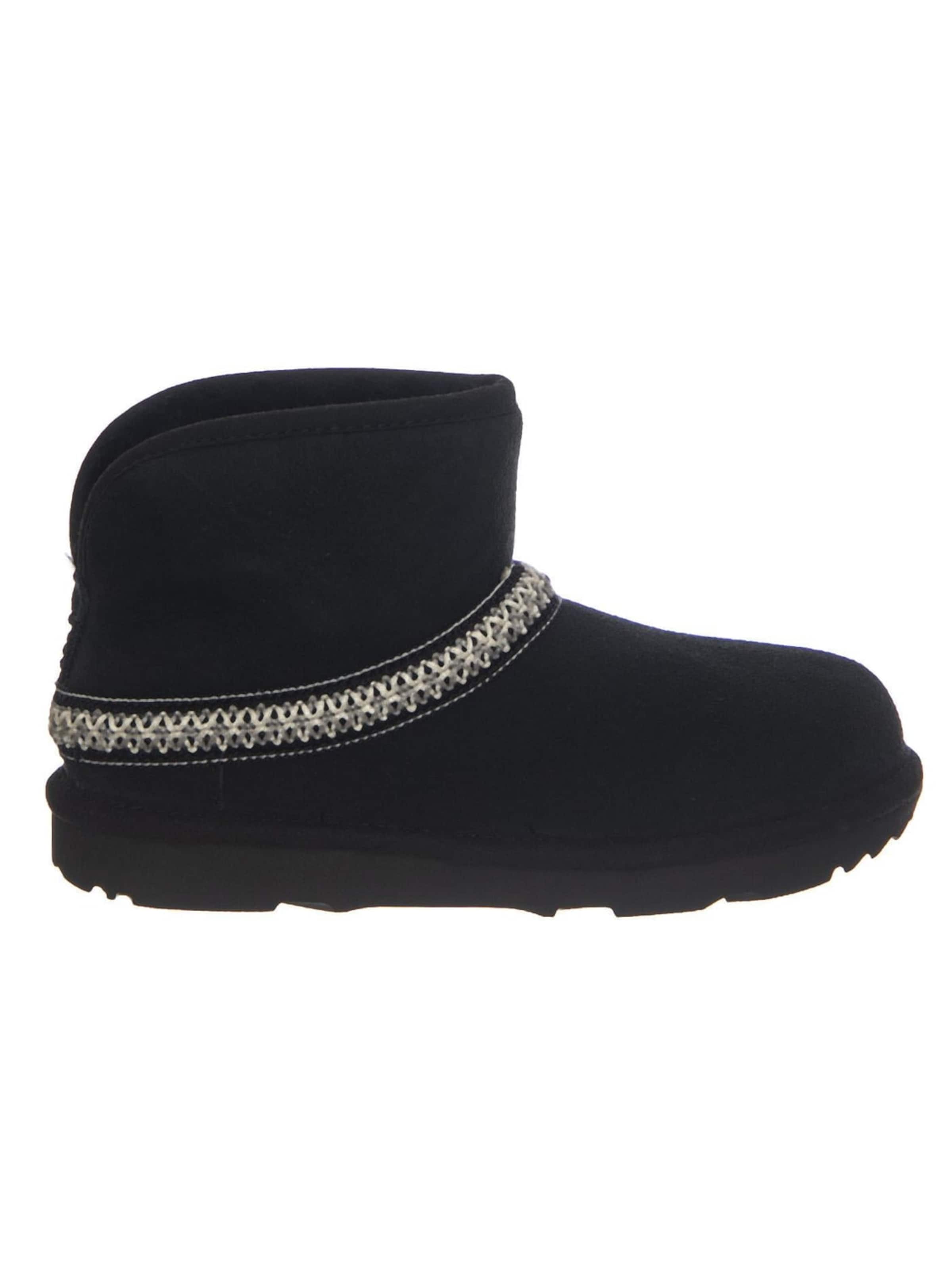 UGG Boots 'K Classic Mini Crescent Black' in Black