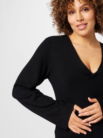 ABOUT YOU Curvy Sweater 'Ayla' in Black