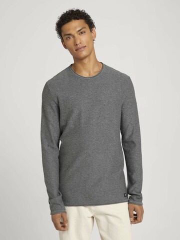 TOM TAILOR DENIM Pullover in Grau: predná strana