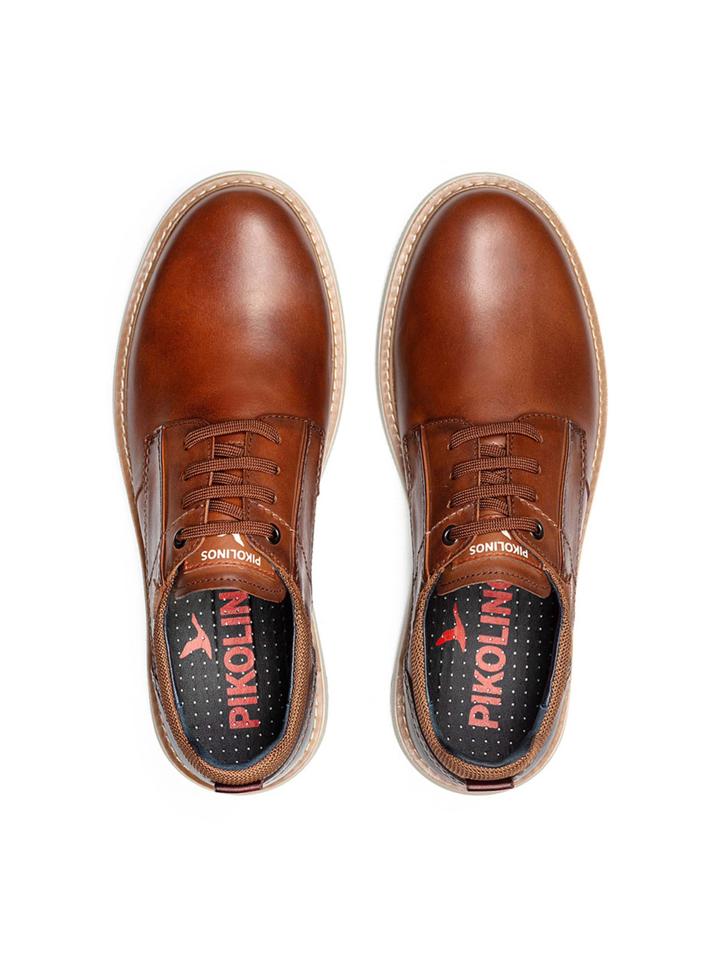 Chaussure de sport à lacets 'BILBAO' PIKOLINOS en marron