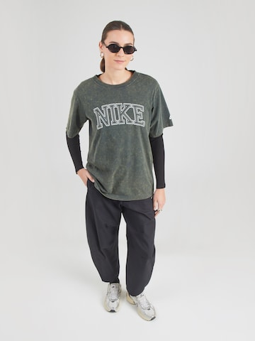 Tricou 'LUXE' de la Nike Sportswear pe negru