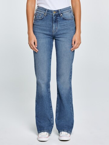 BIG STAR Flared Jeans 'Chiara' in Blue: front