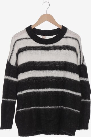 Pull&Bear Pullover S in Schwarz: predná strana